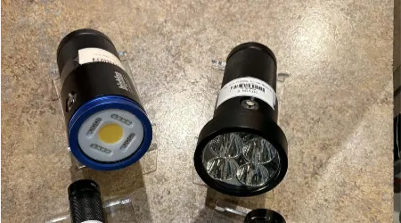 scuba diving lights